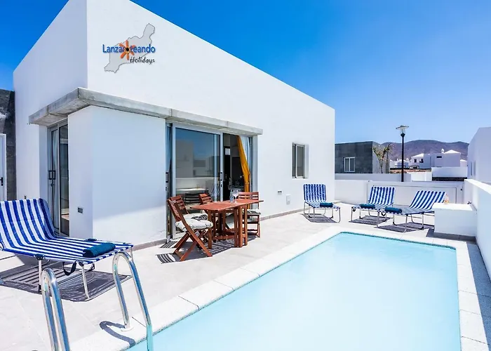 Filippa Villa Playa Blanca